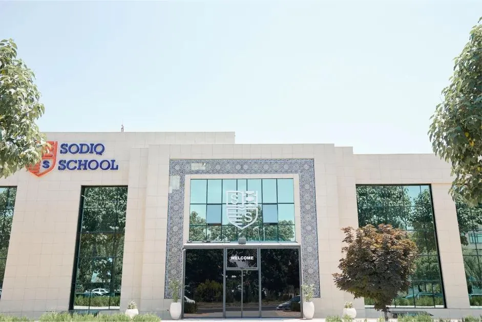 Sodiq School binosi